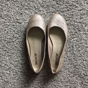 Sparkling Gold Flats